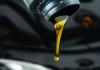 Kako hitro odstraniti oljne madeže z različnih površin Kako oprati motorno olje