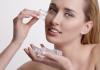 Izdelki za vlaženje in globinsko hidracijo kože obraza Kako zagotoviti globinsko hidracijo