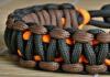 Making a paracord bracelet with your own hands. Weaving pattern for a tactical bracelet.